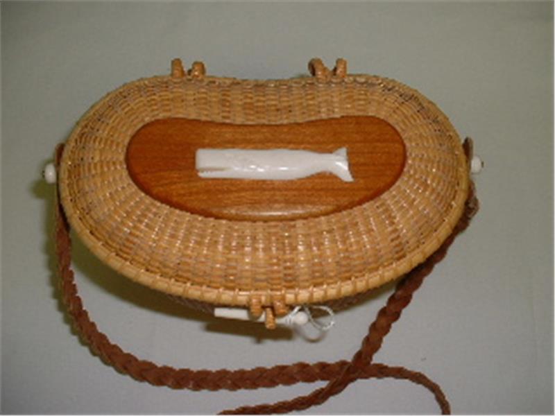 Kidney Shaped Purse Shoulder Bag