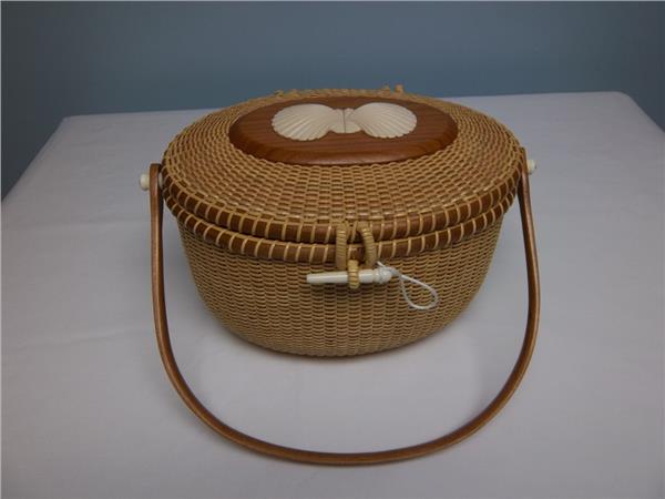 9" Oval Purse - Cherry Colored Staves